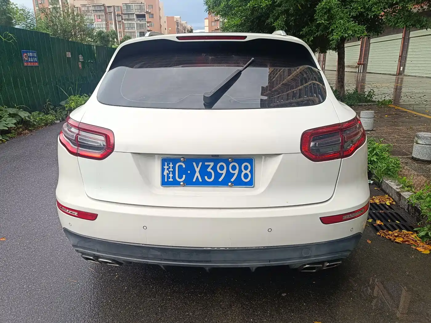 Фото 5 - Zotye SR9