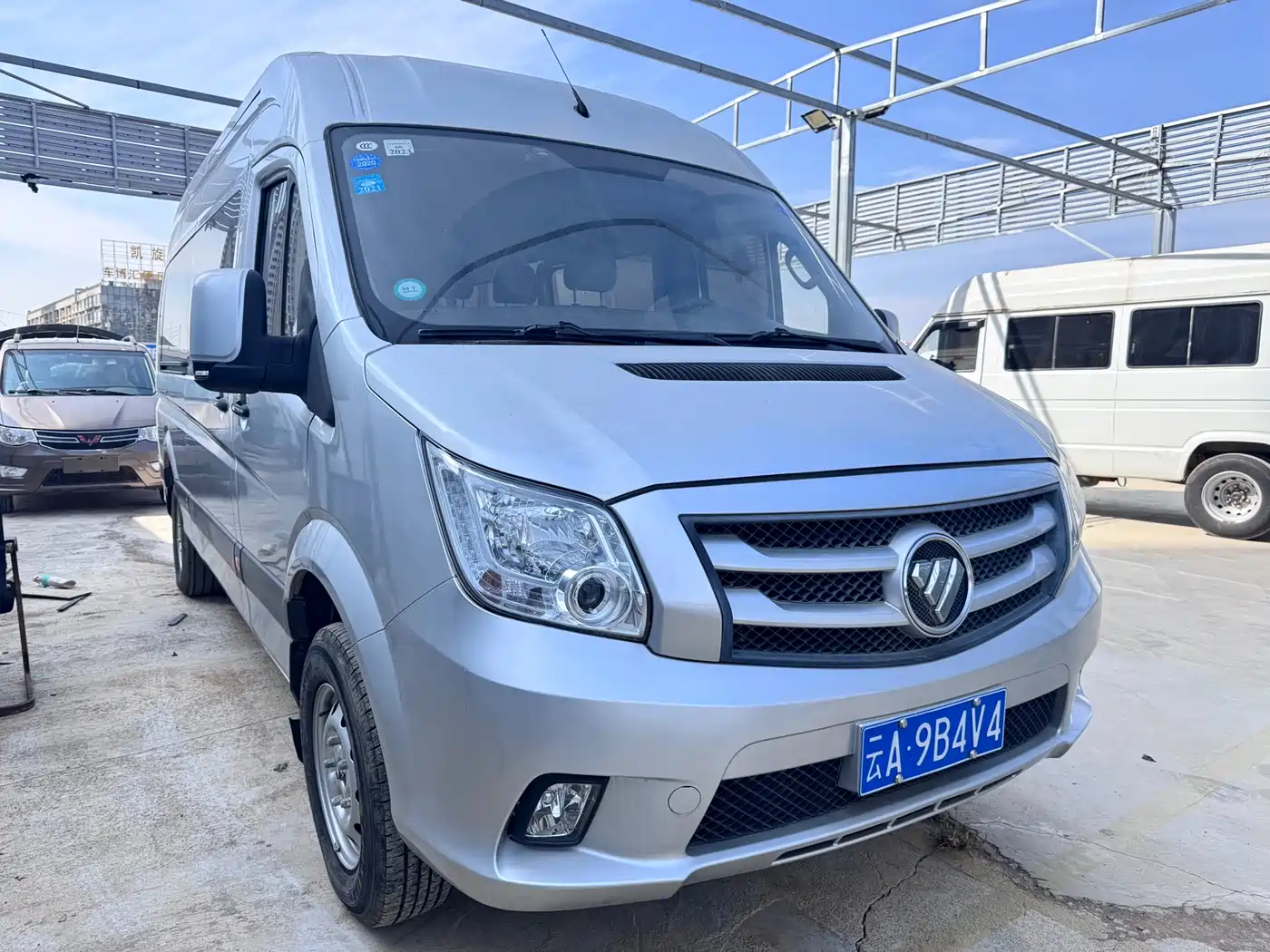 FOTON TUANO