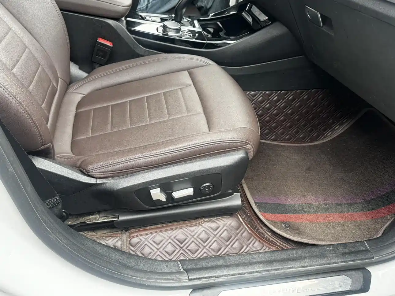 BMW X3 2020 xDrive25i Luxury Package фото 4