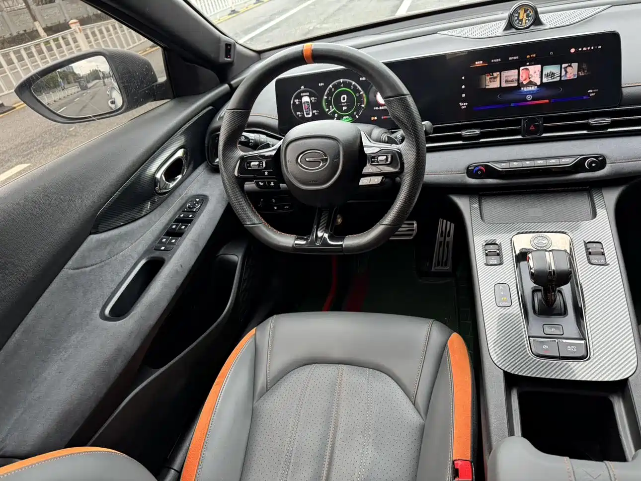 GAC Trumpchi Trumpchi Emkoo 2022 270T DCT J16 R-style Track Edition фото 11