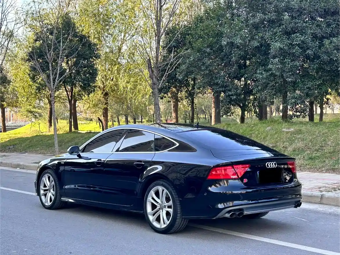 Audi S7 2013 4.0 TFSI quattro фото 6