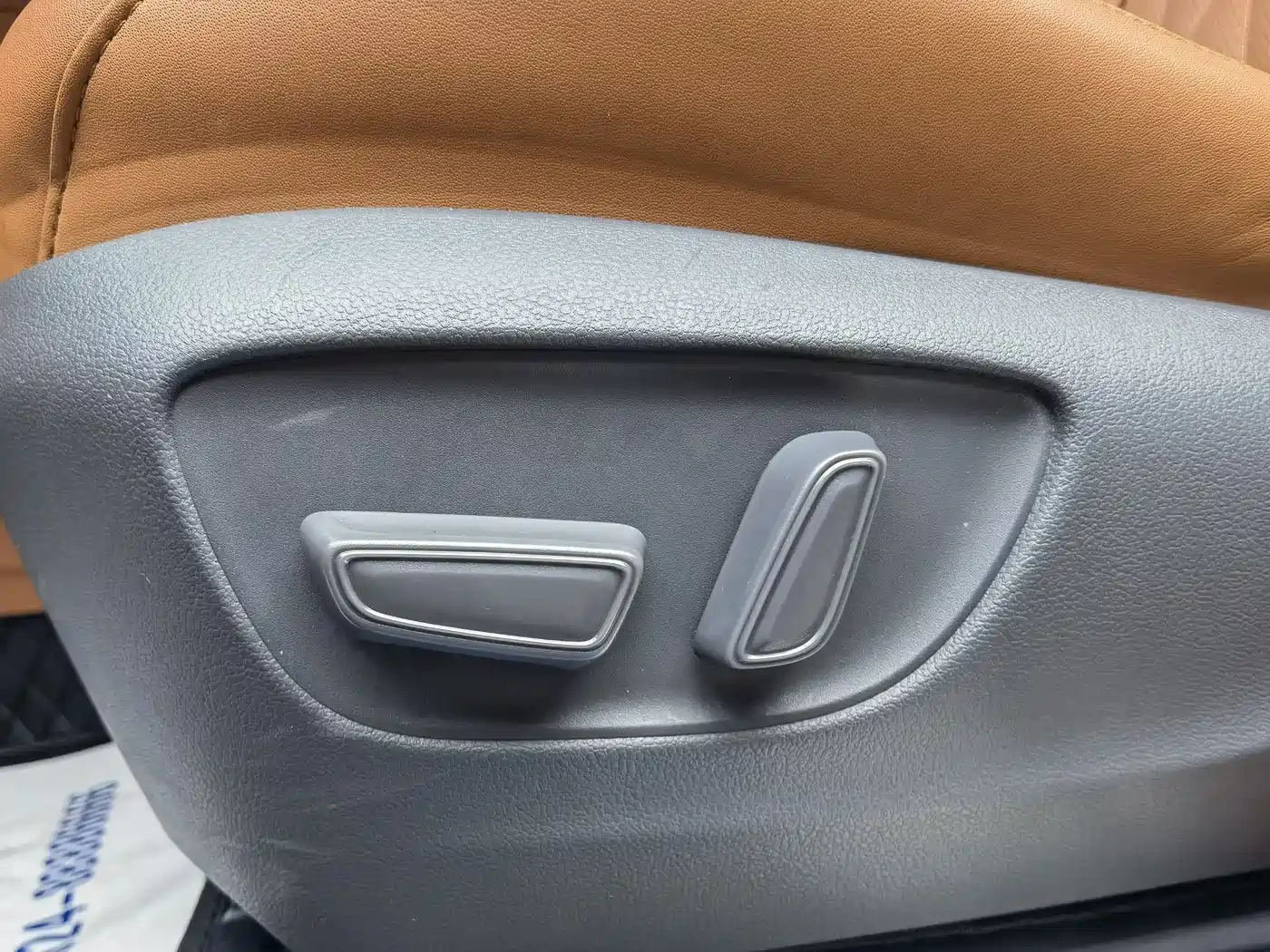 Toyota Sienna 2021 2.5L Hybrid Comfort Edition фото 16