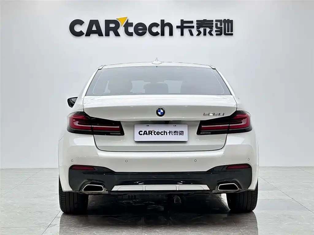 BMW 5 Series 2021 525Li M Sport Package фото 4