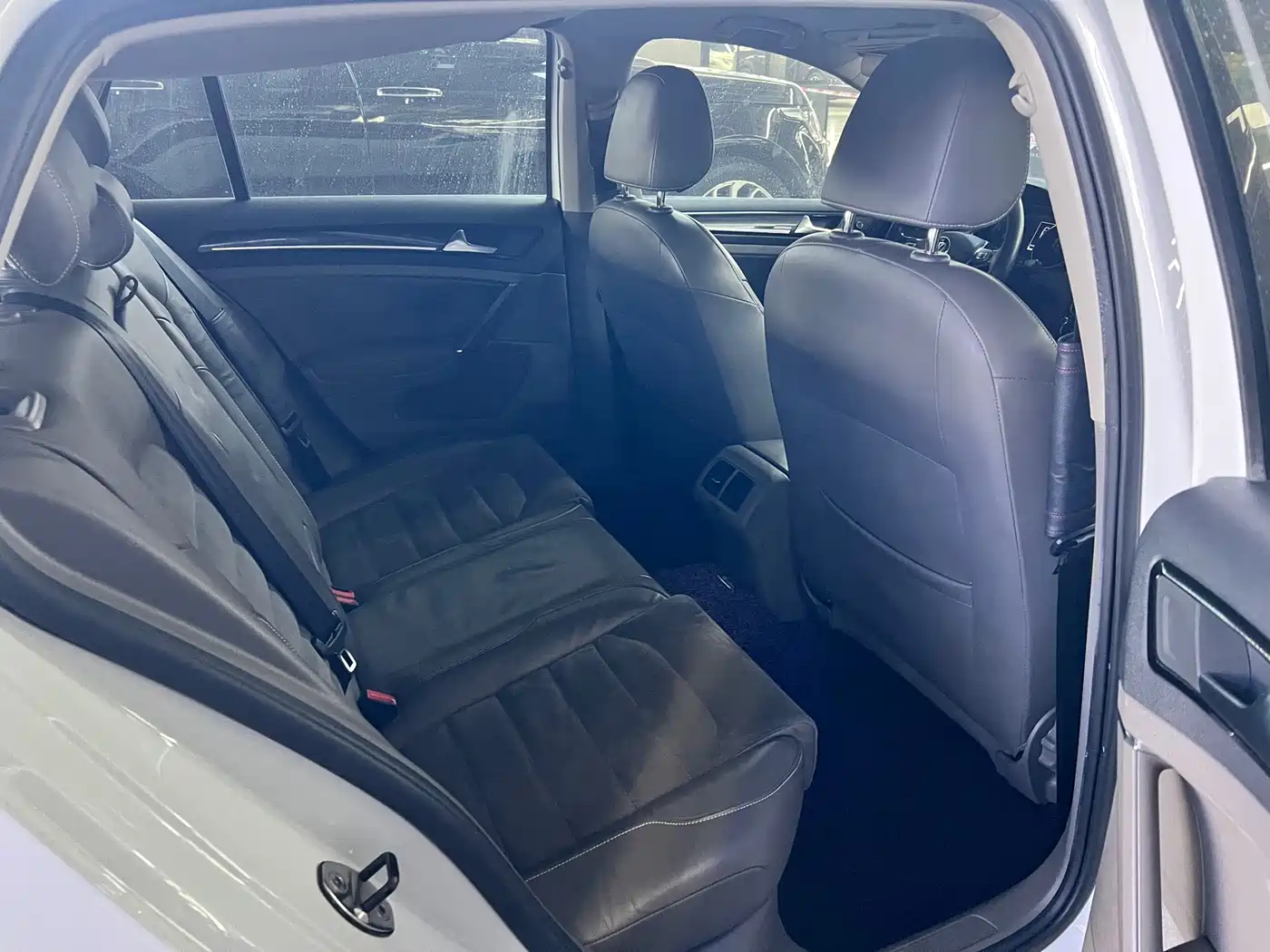 Volkswagen Golf 2015 1.4TSI Automatic Flagship фото 8