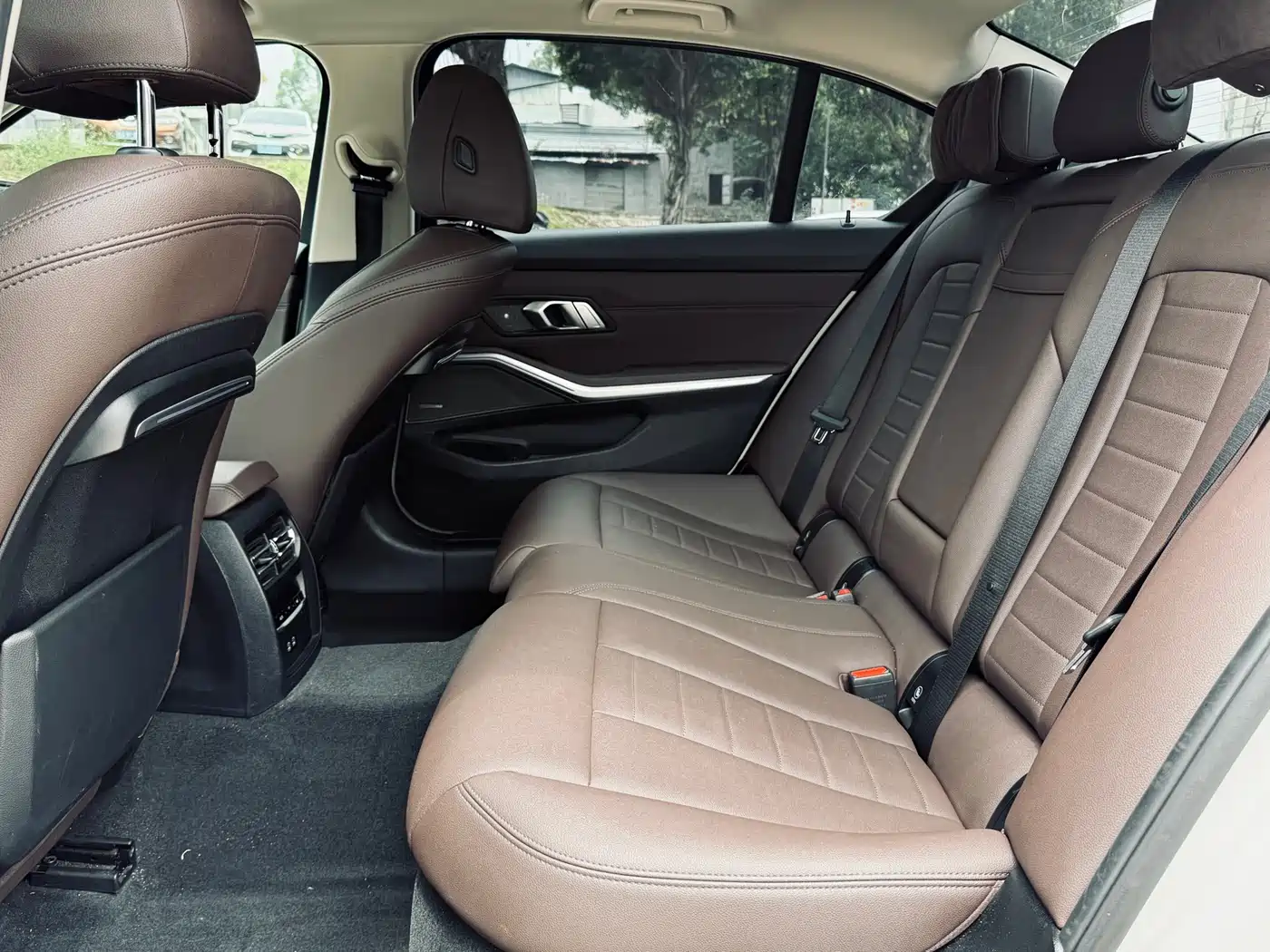 BMW 3 Series 2020 Facelift 325Li M Sport Night Edition фото 23