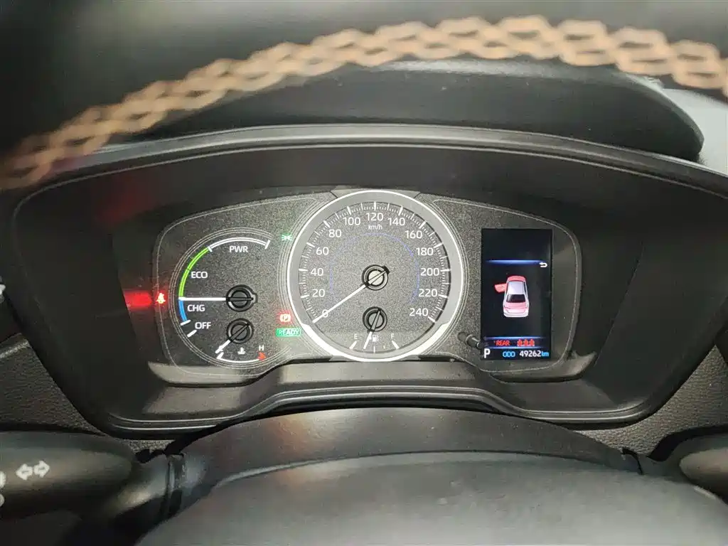 Toyota Corolla 2021 Hybrid 1.8L E-CVT Elite Edition фото 4