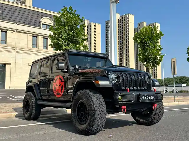 Jeep Wrangler 2019 2.0T Sahara 4-Door China VI — фото 2