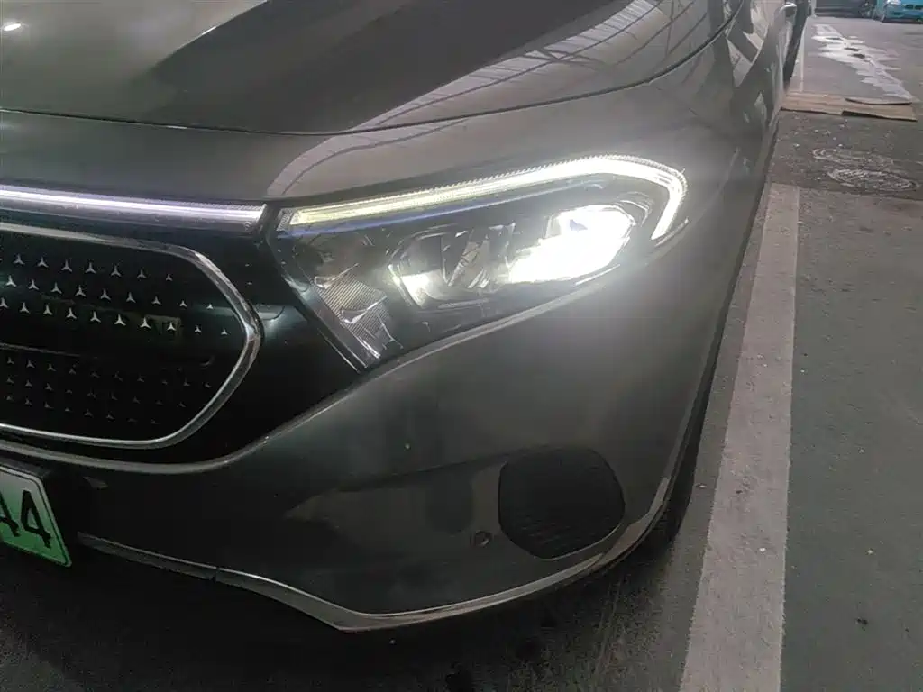 Mercedes-Benz EQA 2022 EQA 260 фото 15