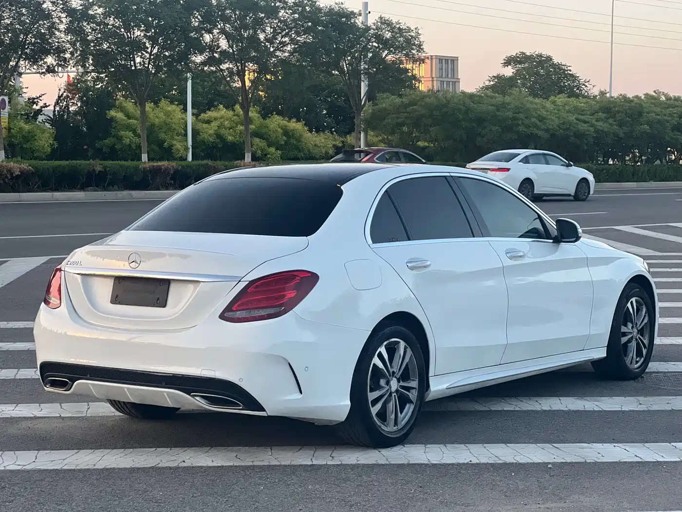 Mercedes-Benz C-Class 2016 C 200 L Sport фото 18