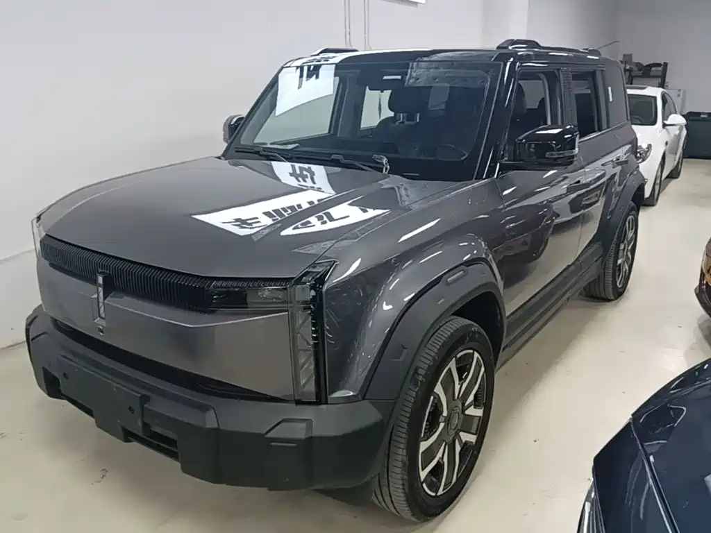 2025 iCAR 03