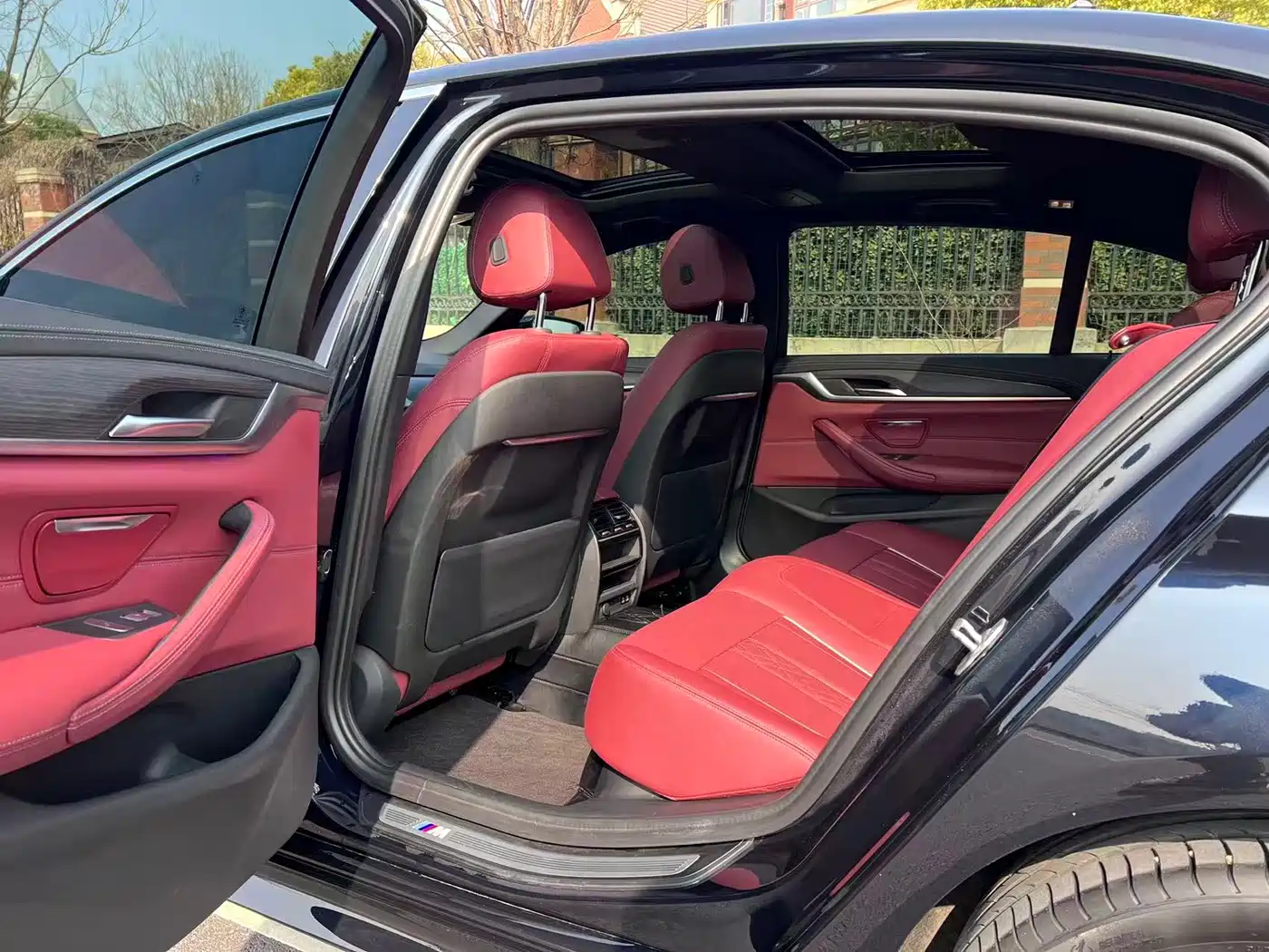 BMW 5 Series New Energy 2022 Facelift 535Le M Sport Package фото 17