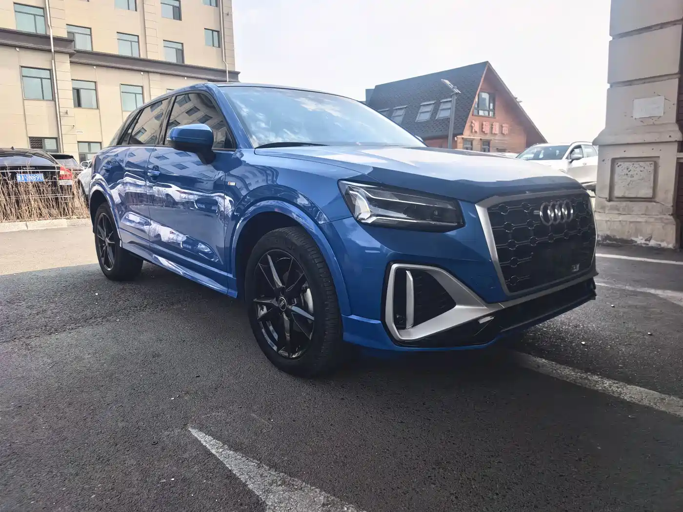 Audi Q2L 2022 35 TFSI Fashion Dynamic фото 3