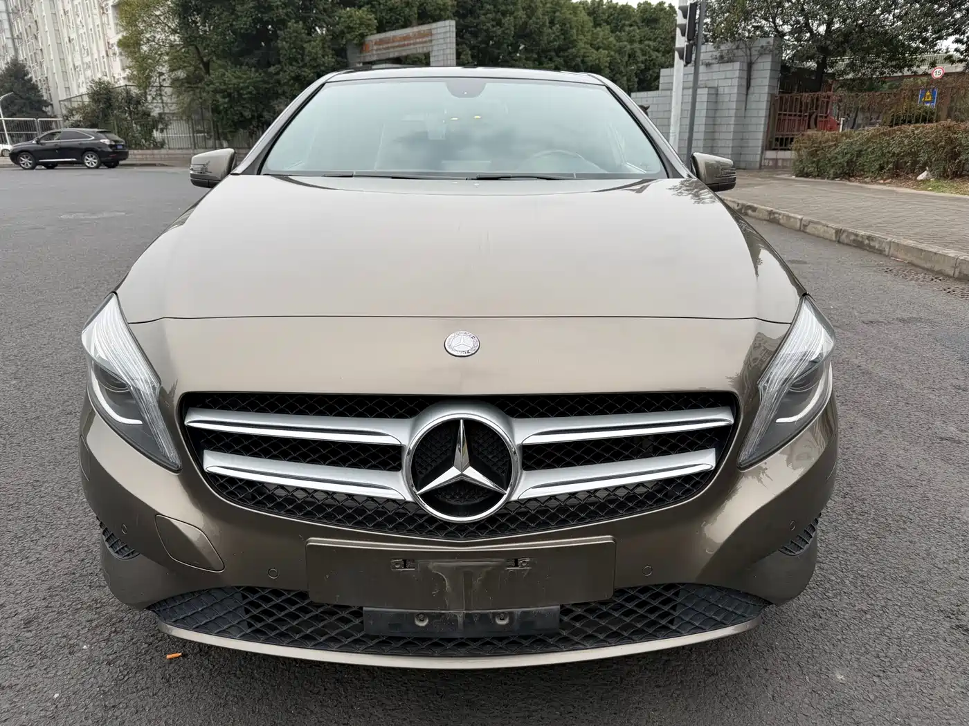 Mercedes-Benz A-Class (Import) 2013 A 200 Urban фото 2