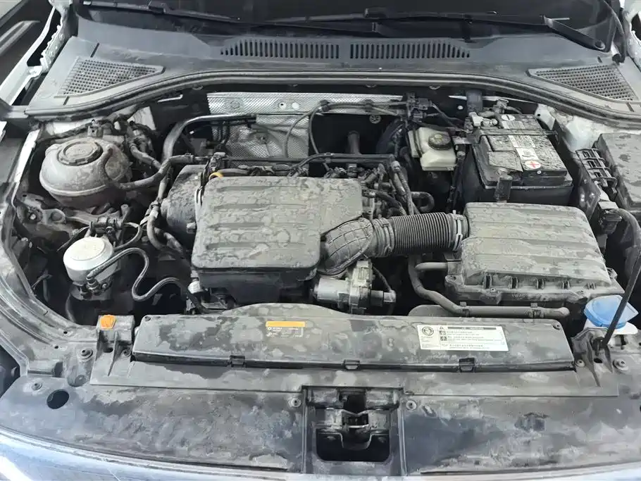 Volkswagen Lavida 2022 1.5L Auto Comfort Edition фото 10