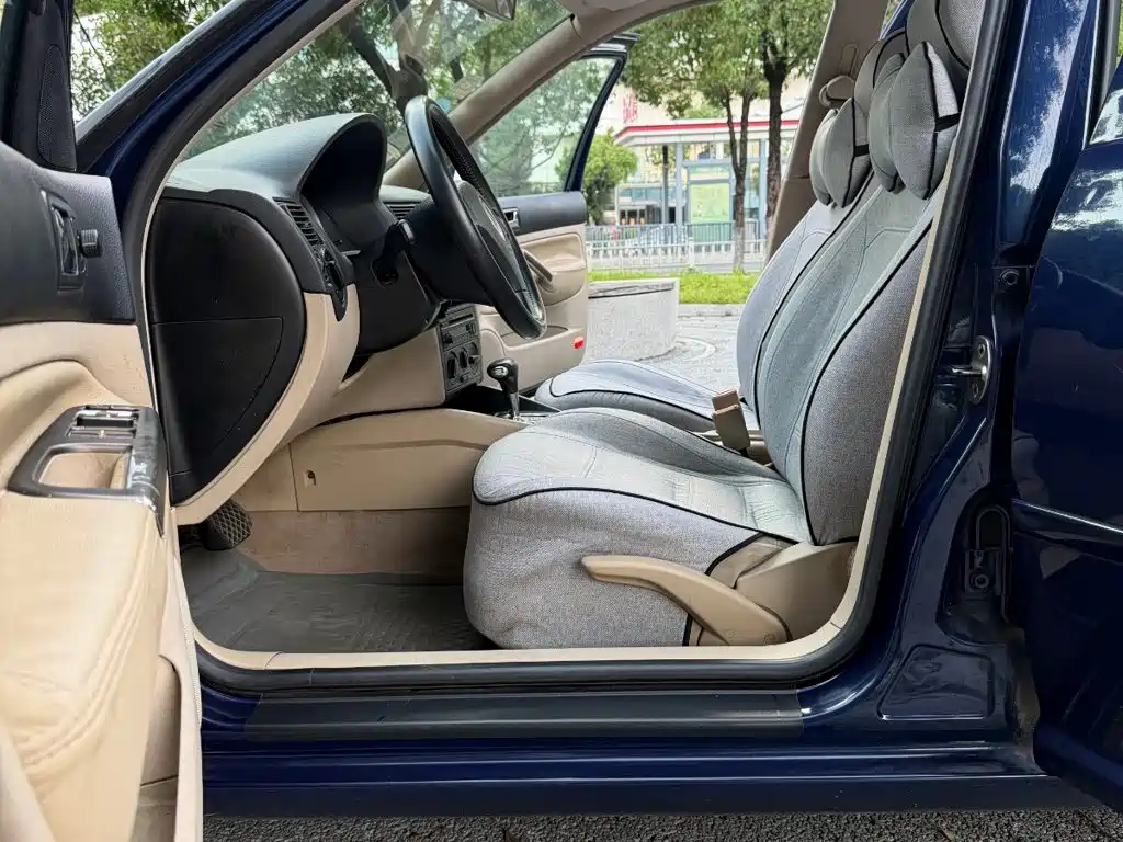 Volkswagen Golf 2006