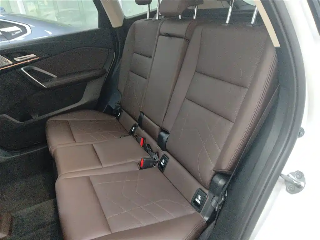 BMW X1 2023 sDrive25Li X Design Package фото 14