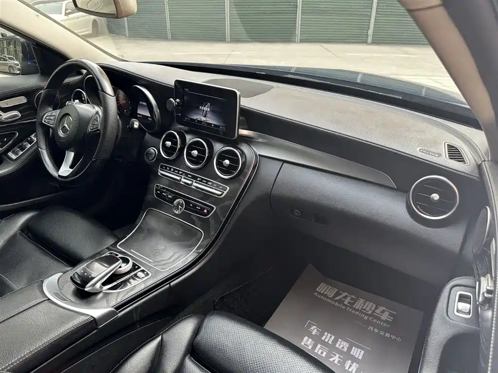 Mercedes-Benz C-Class 2017 C 200 L Sport фото 27