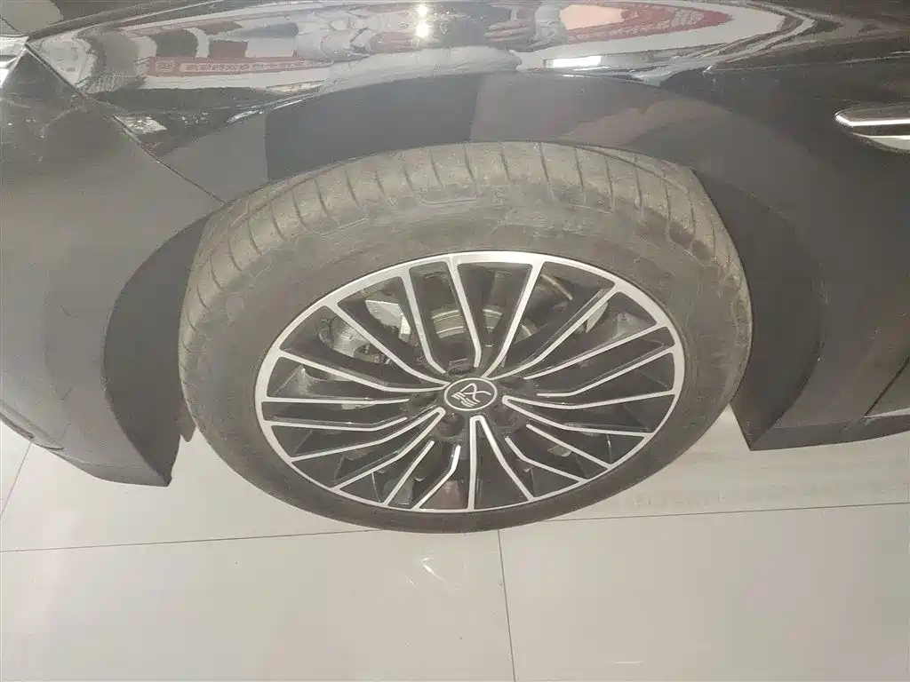 BYD Han 2025 DM-i Smart Driving Edition 125KM LiDAR Flagship фото 25