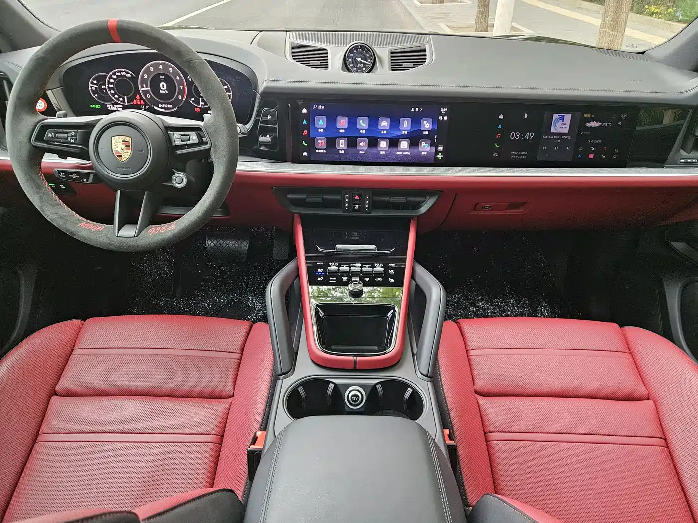 PORSCHE CAYENNE