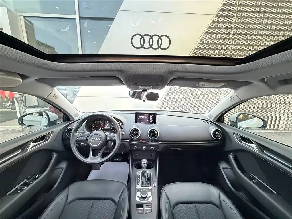 Audi A3 2019 Limousine 35 TFSI Fashion China VI фото 17