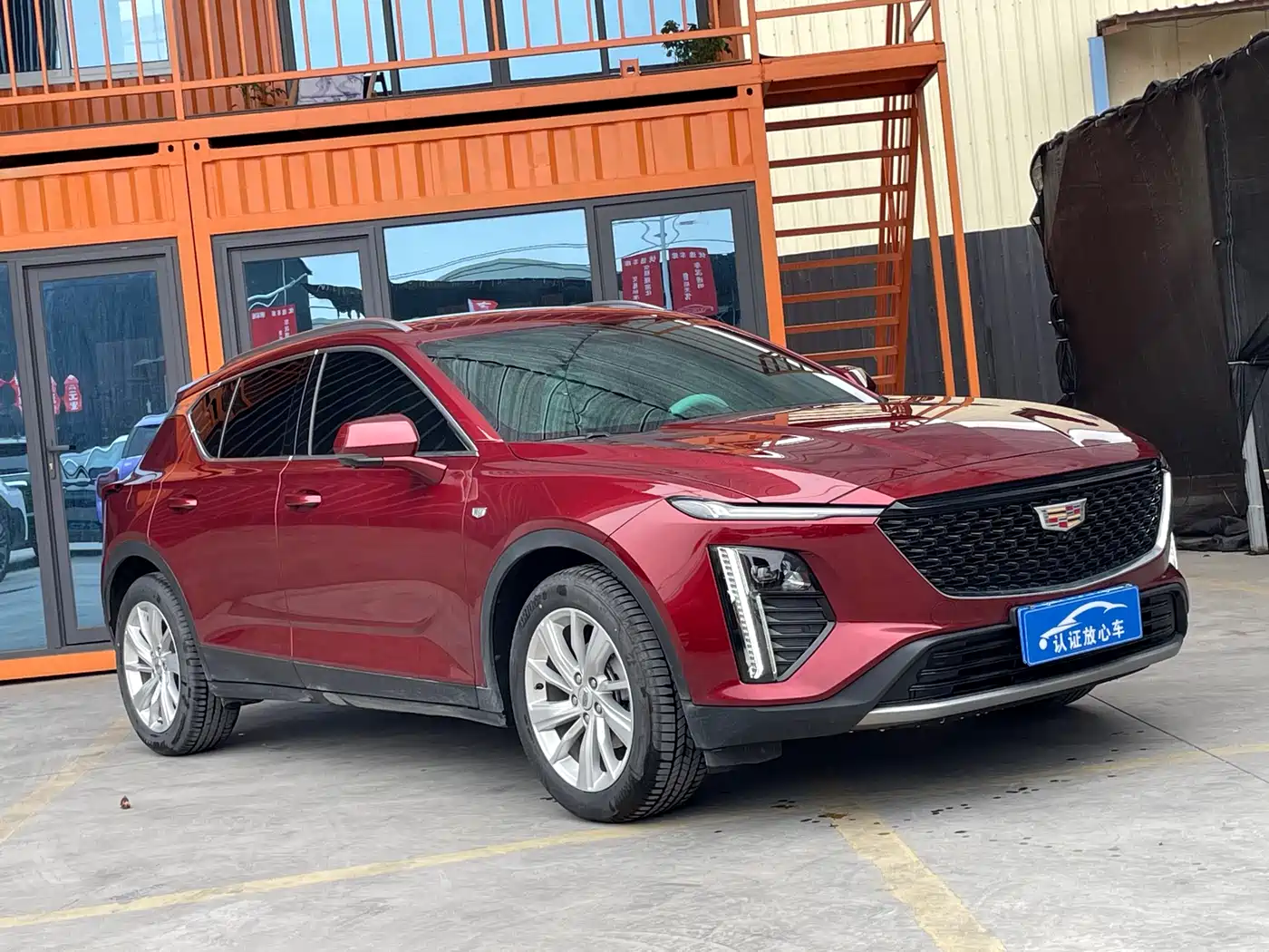Cadillac GT4 2023 25T Trend Edition фото 3