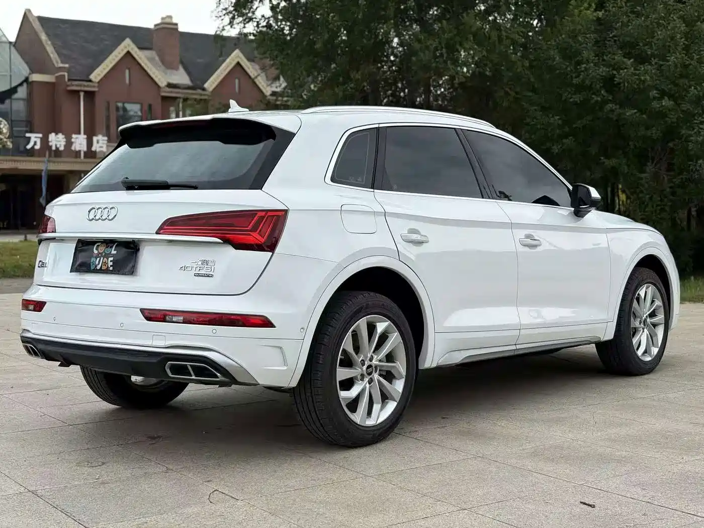 Фото 7 - Audi Q5L