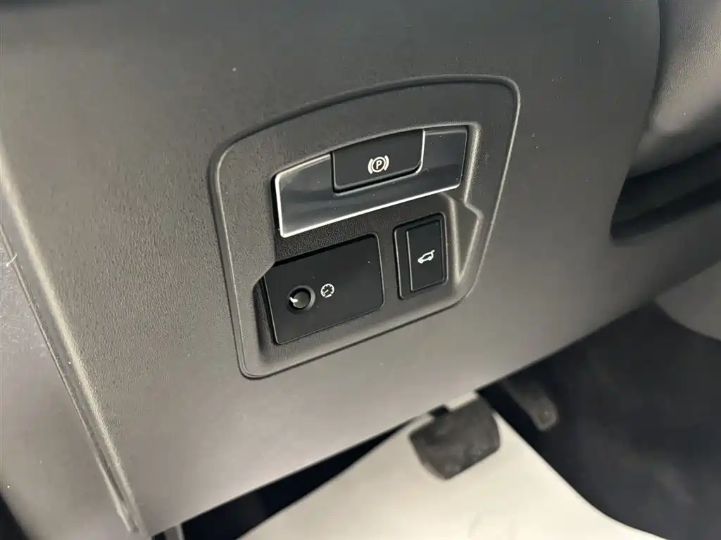 Land Rover Range Rover Velar 2018 P250 S фото 23