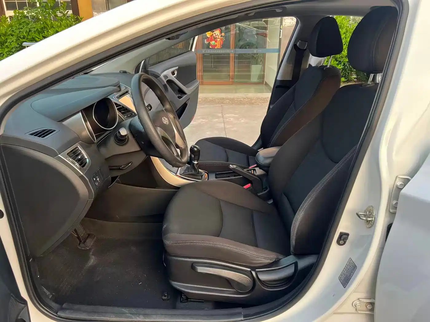 Hyundai Langdong 2012 1.6L Manual Leading фото 4