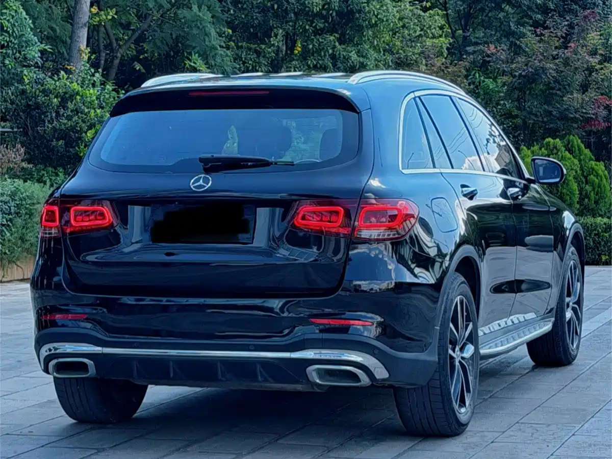 Фото 9 - Mercedes-Benz GLC