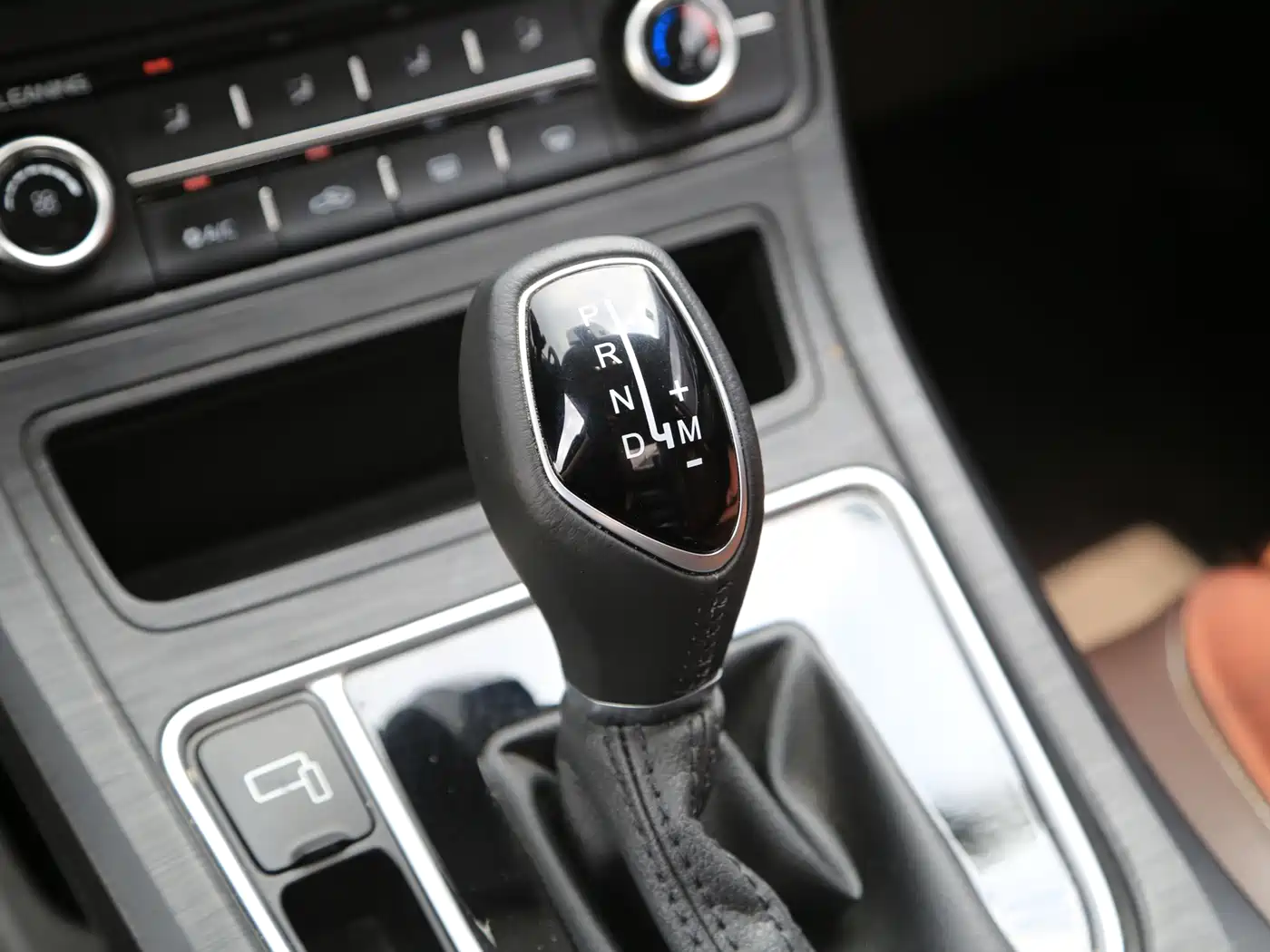 Geely Vision 2020 2020 1.5L CVT Premium