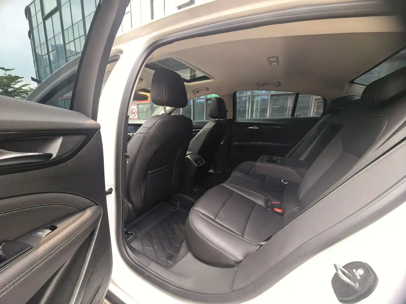 BUICK REGAL