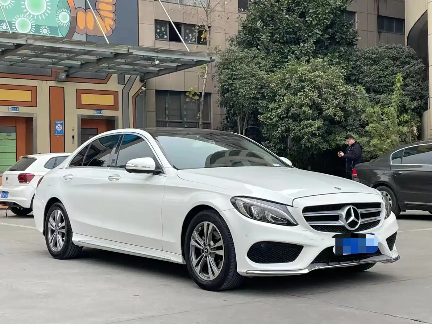 Mercedes-Benz C-Class 2017 Facelift C 200 L Sport Edition фото 3
