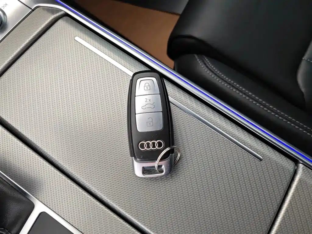 Audi A6L 2023 Facelift 40 TFSI Luxury Elegance фото 17