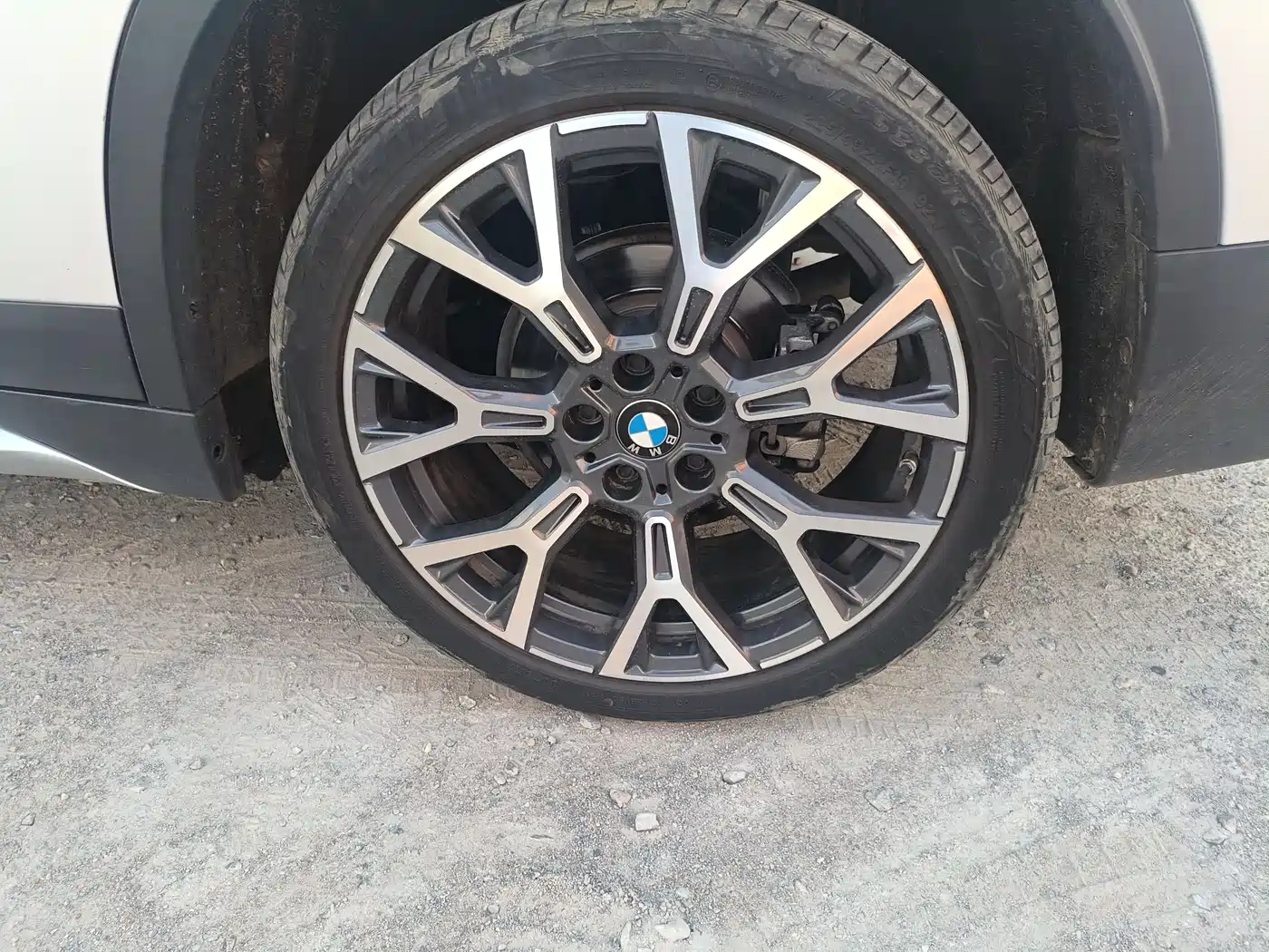 BMW X1 2021 xDrive25Li Exclusive фото 19