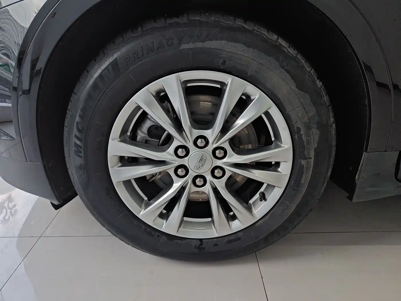 Cadillac XT5 2022 2.0T 2WD Luxury фото 31