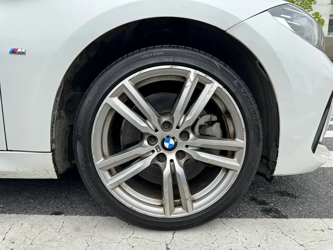 BMW 1 Series 2019 120i M Sport Package фото 25