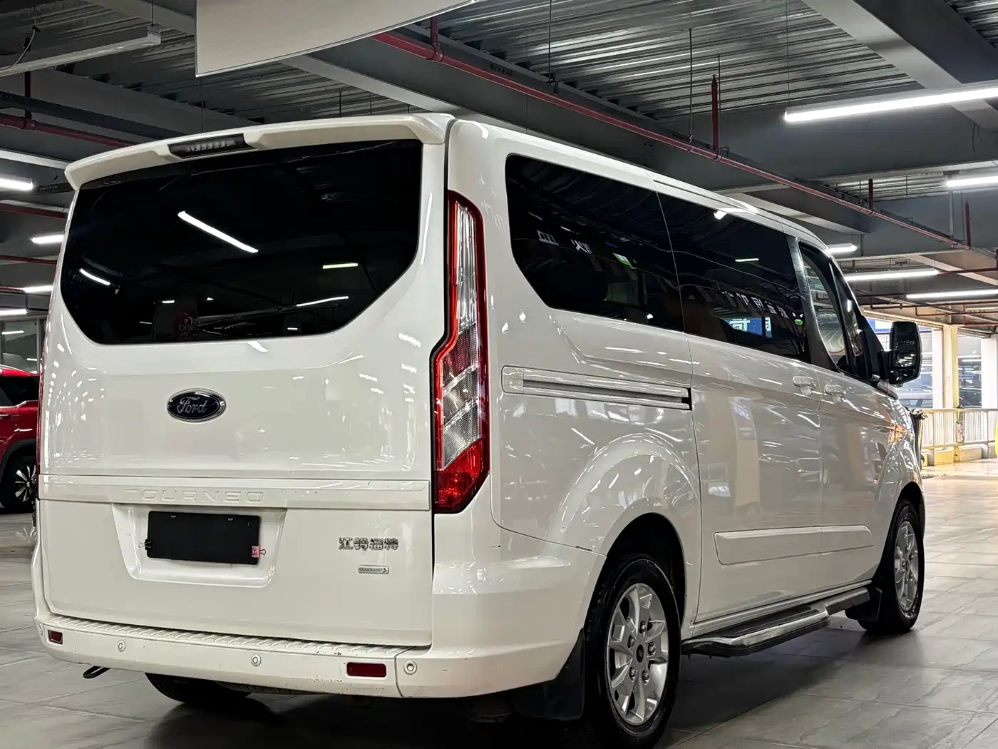 Ford Tourneo 2017 2.0T Automatic Smart Elite Edition фото 14