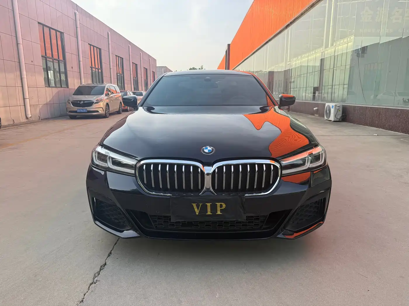 BMW 5 Series 2022 525Li M Sport Package фото 2