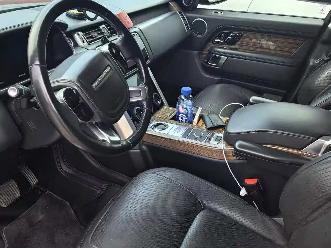 Land Rover Range Rover 2018 3.0 SC V6 Vogue Heritage Edition фото 4