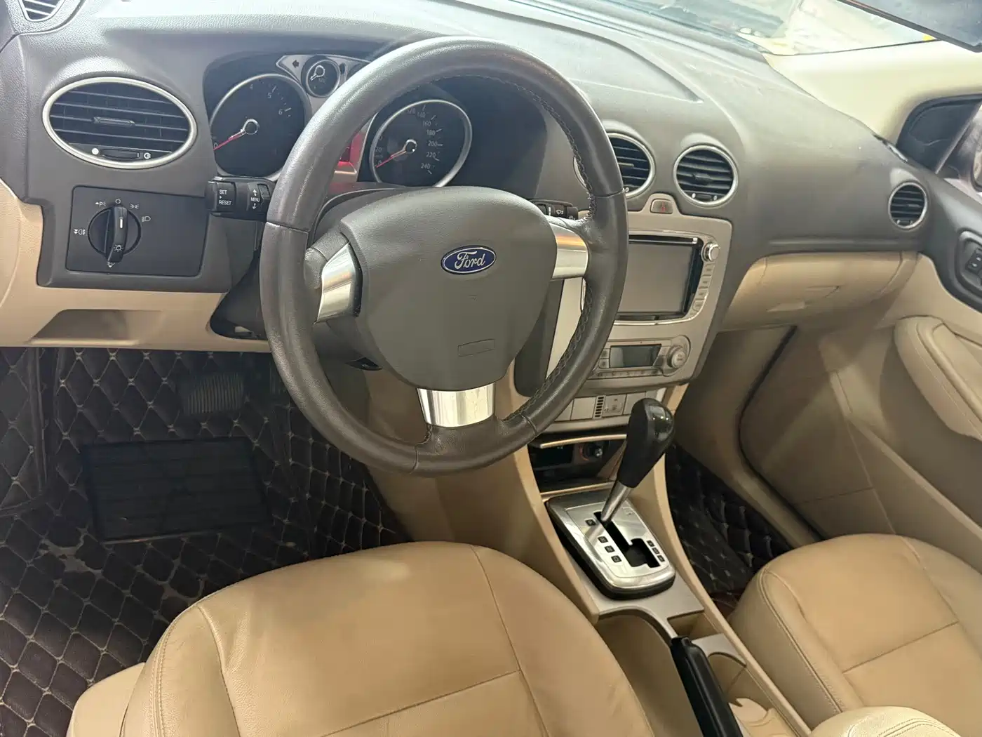 Photo 4 - Ford Focus