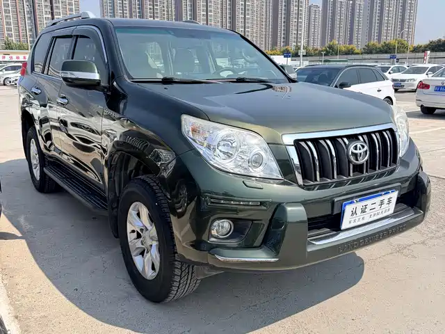 Toyota Prado (Import) 2014 2.7L TX-L Middle East Edition — фото 3