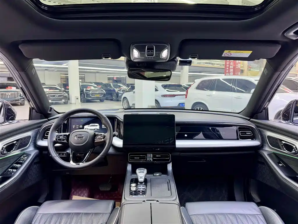 GAC Trumpchi Trumpchi GS8 2022 Dual Engine Series 2.0TM 2WD Premium Edition (6-Seater) фото 9