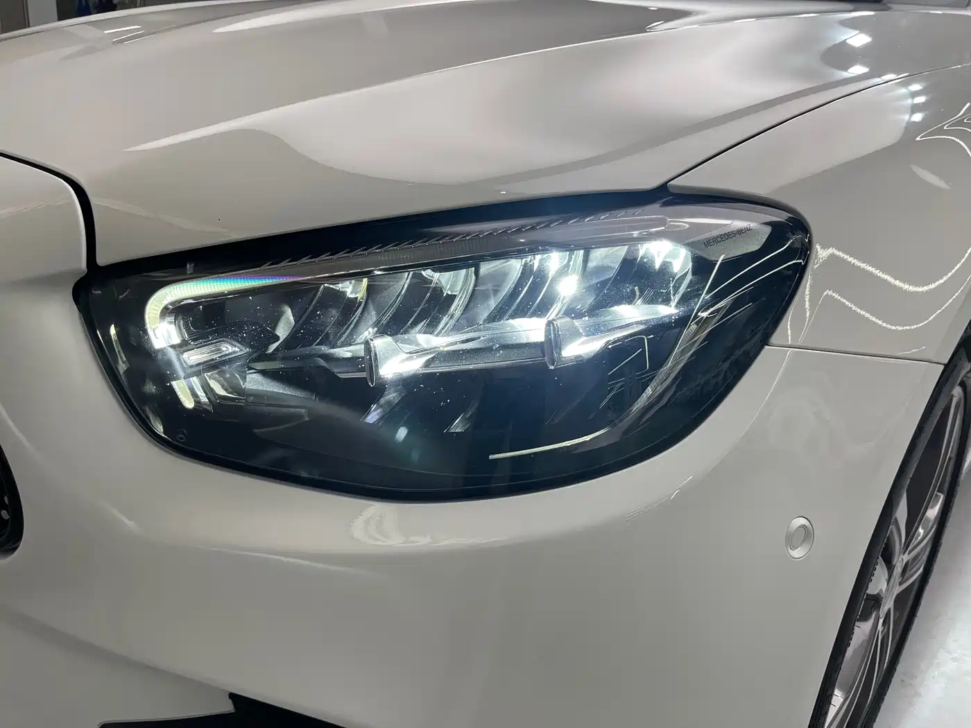Mercedes-Benz E-Class 2022 E 260 L Sport фото 24