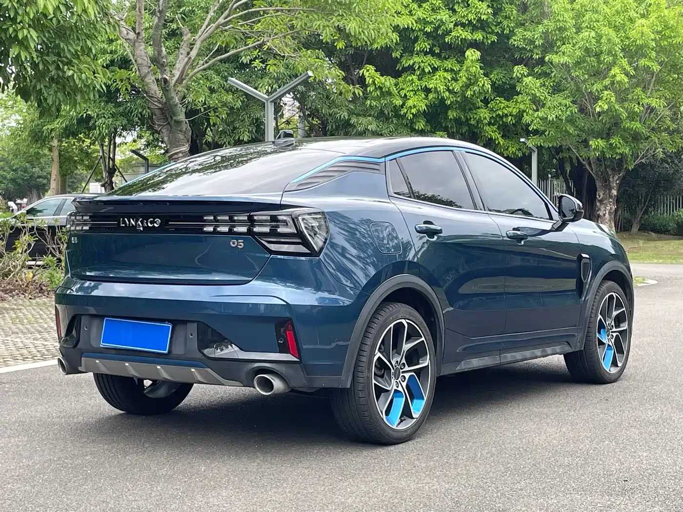 Lynk & Co 05 2020 2.0TD 2WD Shine Halo фото 18