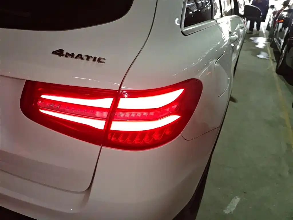 Mercedes-Benz GLC 2017 GLC 200 4MATIC фото 24