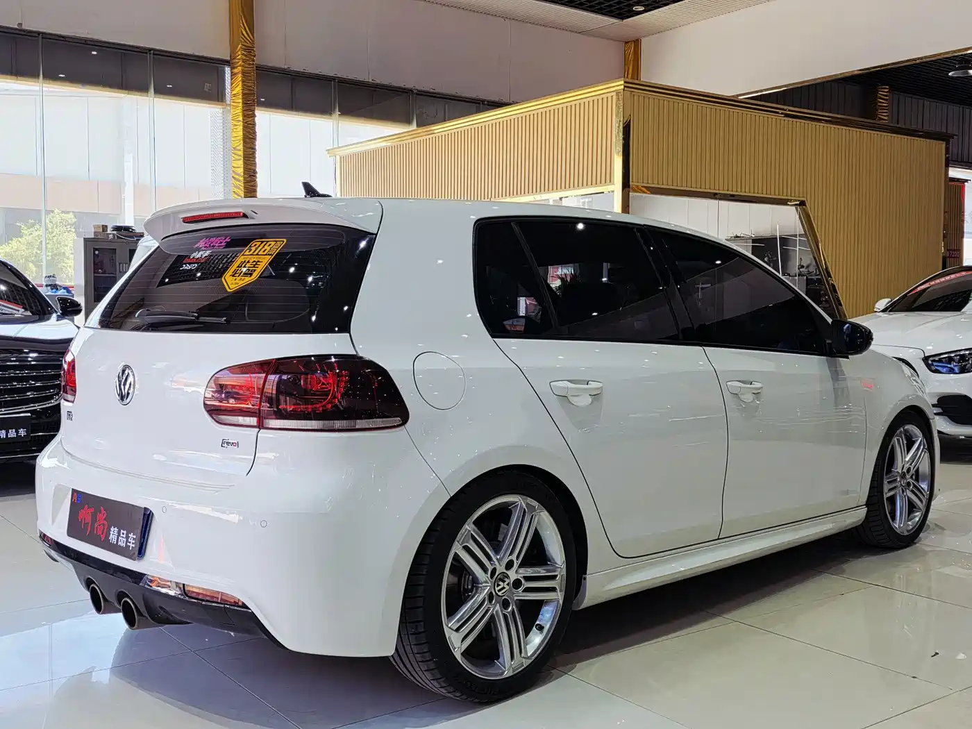 Volkswagen Golf GTI 2012 2.0TSI GTI фото 15