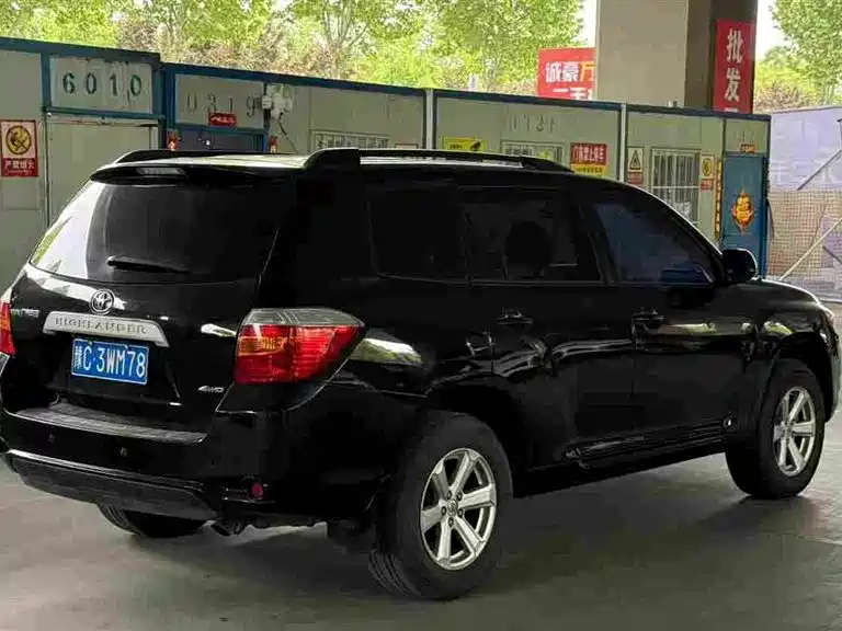Toyota Highlander 2012 3.5L 4WD 7-Seater Elite Edition фото 4