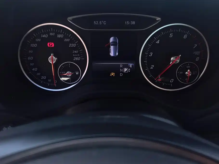 Mercedes-Benz A-Class (Import) 2018 A 200 Sport фото 13