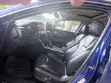 Фото 7 - Hongqi H5