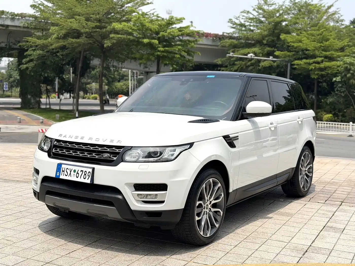 Land Rover Range Rover Sport 2017 3.0 SC V6 SE